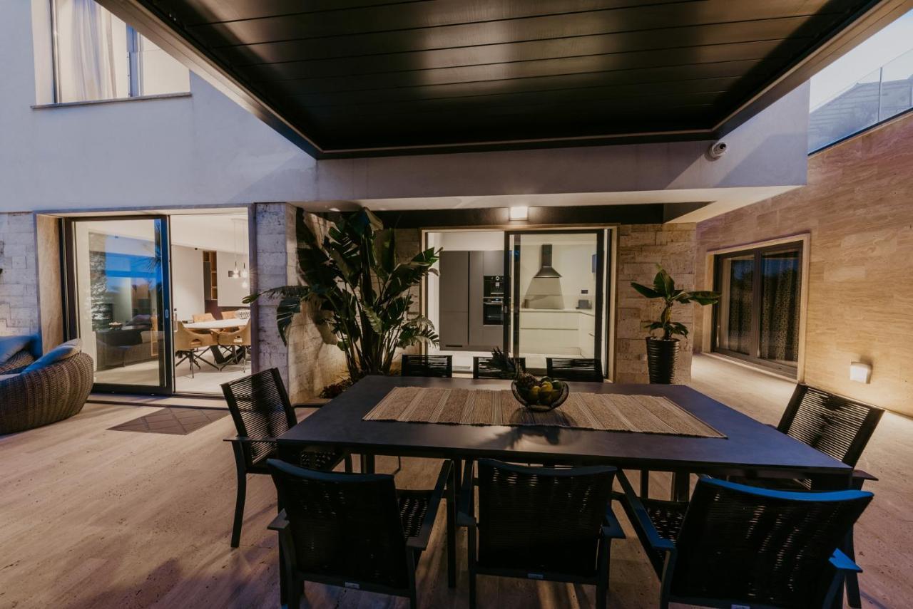 Villa Bloomhill Escape Trogir Eksteriør billede